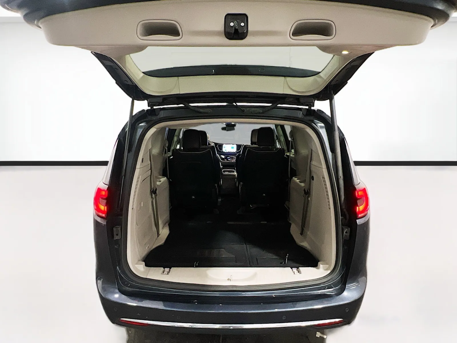 2021 Chrysler Pacifica Hybrid Limited - Photo 20