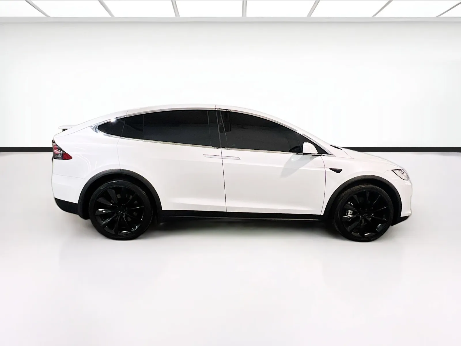 2019 Tesla Model X Long Range - Photo 24