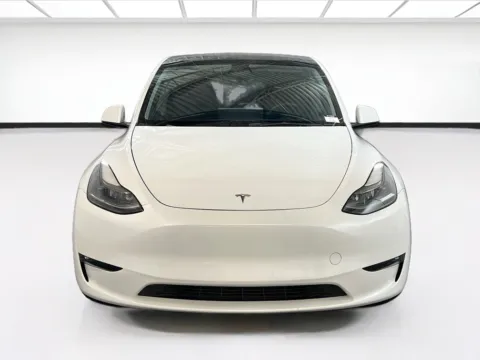 Photos of 2023 Tesla Model Y Performance for sale in Chandler, AZ at STG Auto Group of Chandler