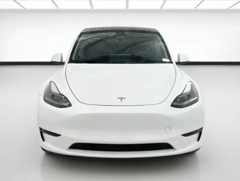 Photos of 2023 Tesla Model Y Performance for sale in Chandler, AZ at STG Auto Group of Chandler