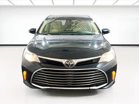 Photos of 2018 Toyota Avalon XLE for sale in Chandler, AZ at STG Auto Group of Chandler