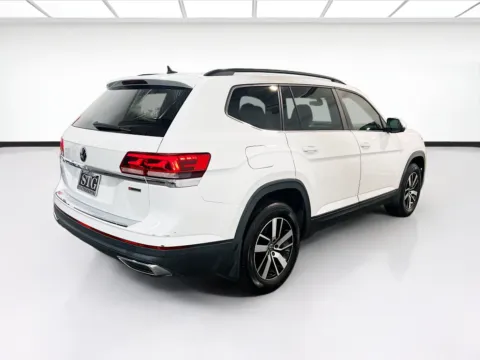 More photos of 2021 Volkswagen Atlas 2.0T SE at STG Auto Group of Chandler, AZ