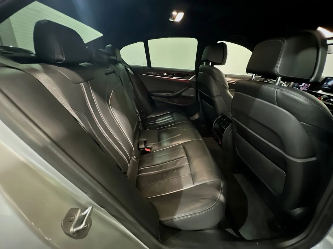 2020 BMW 5 Series 540i - Photo 22