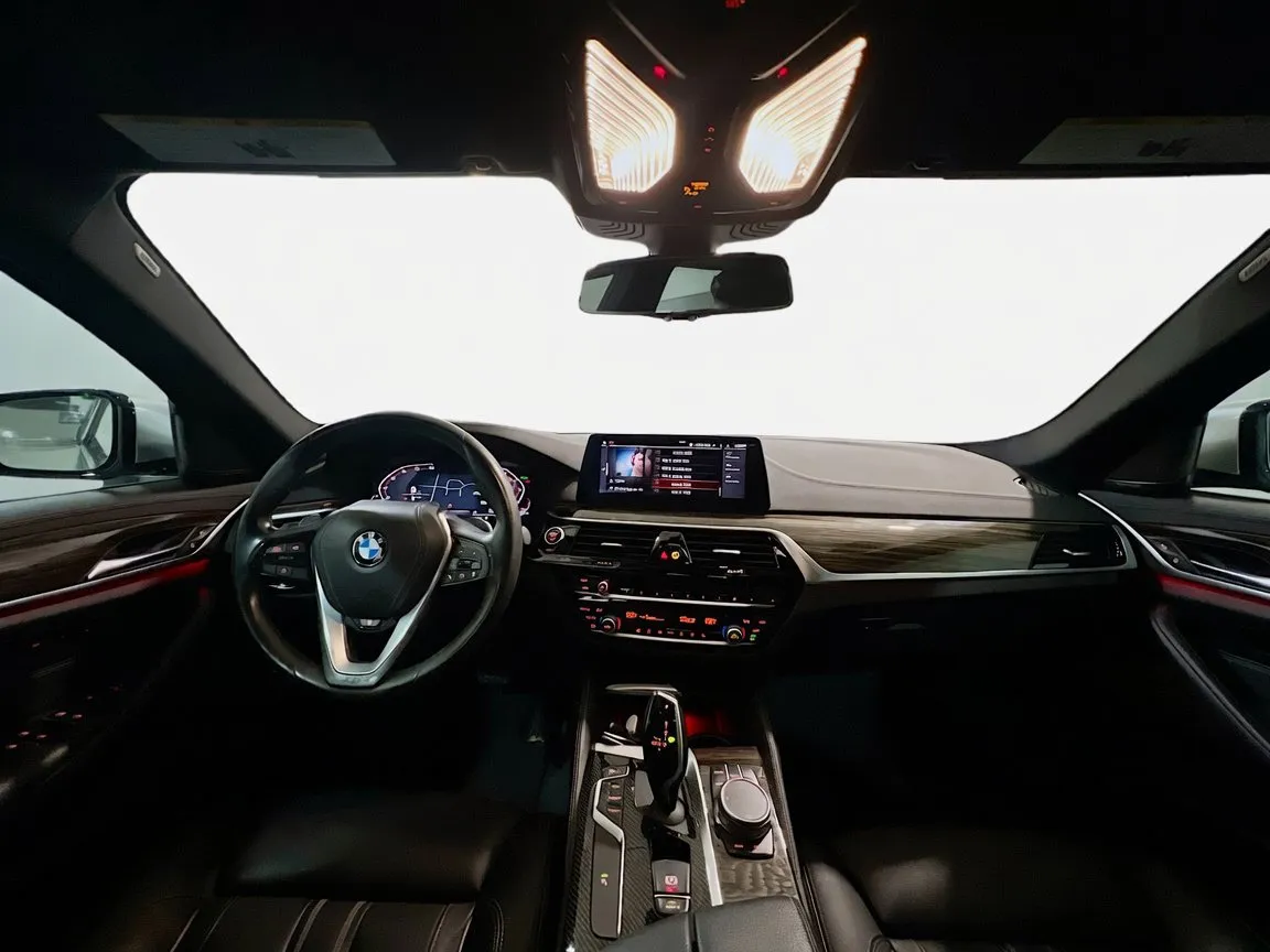 2020 BMW 5 Series 540i - Photo 18