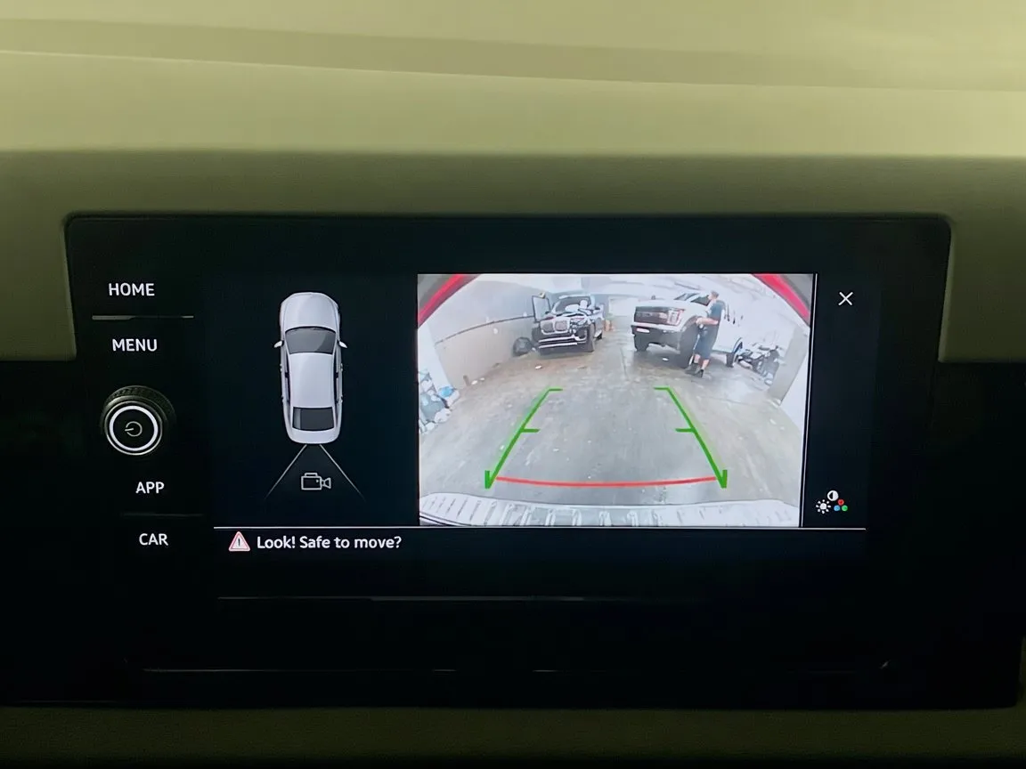 2025 Volkswagen Jetta S - Photo 9
