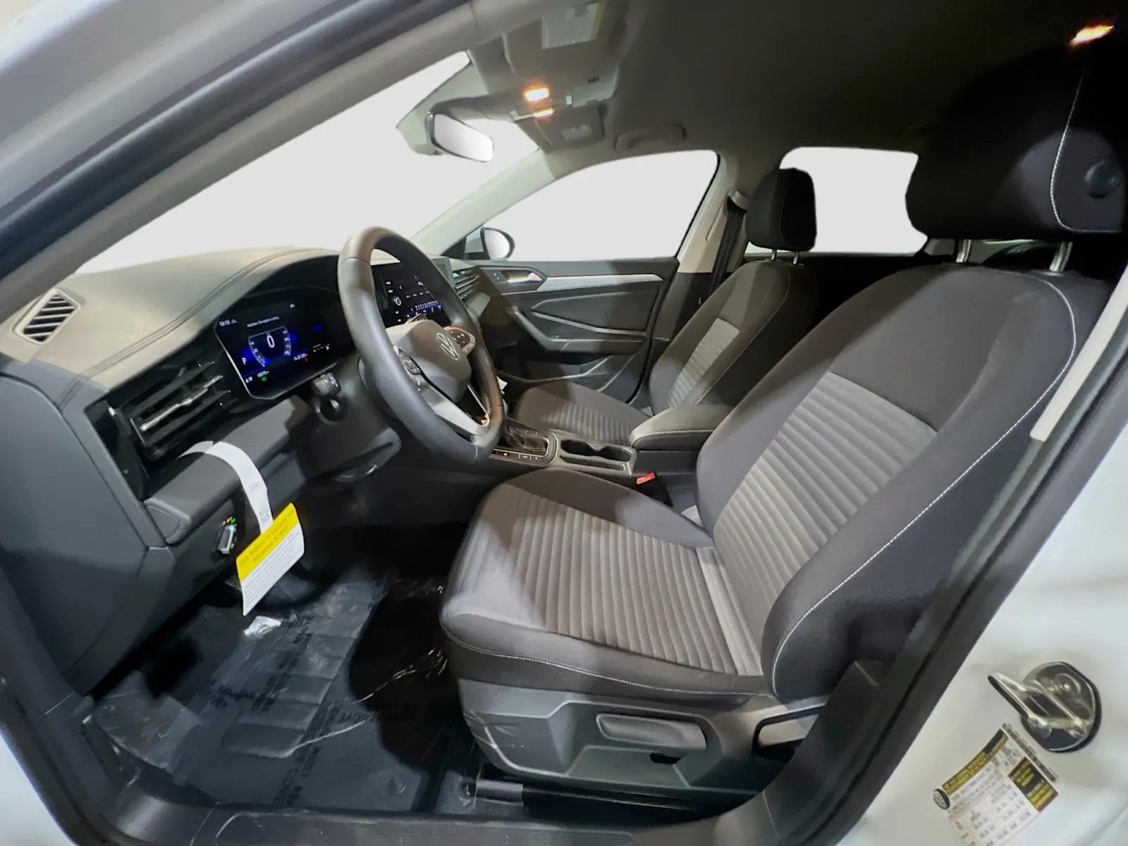 2025 Volkswagen Jetta S - Photo 14