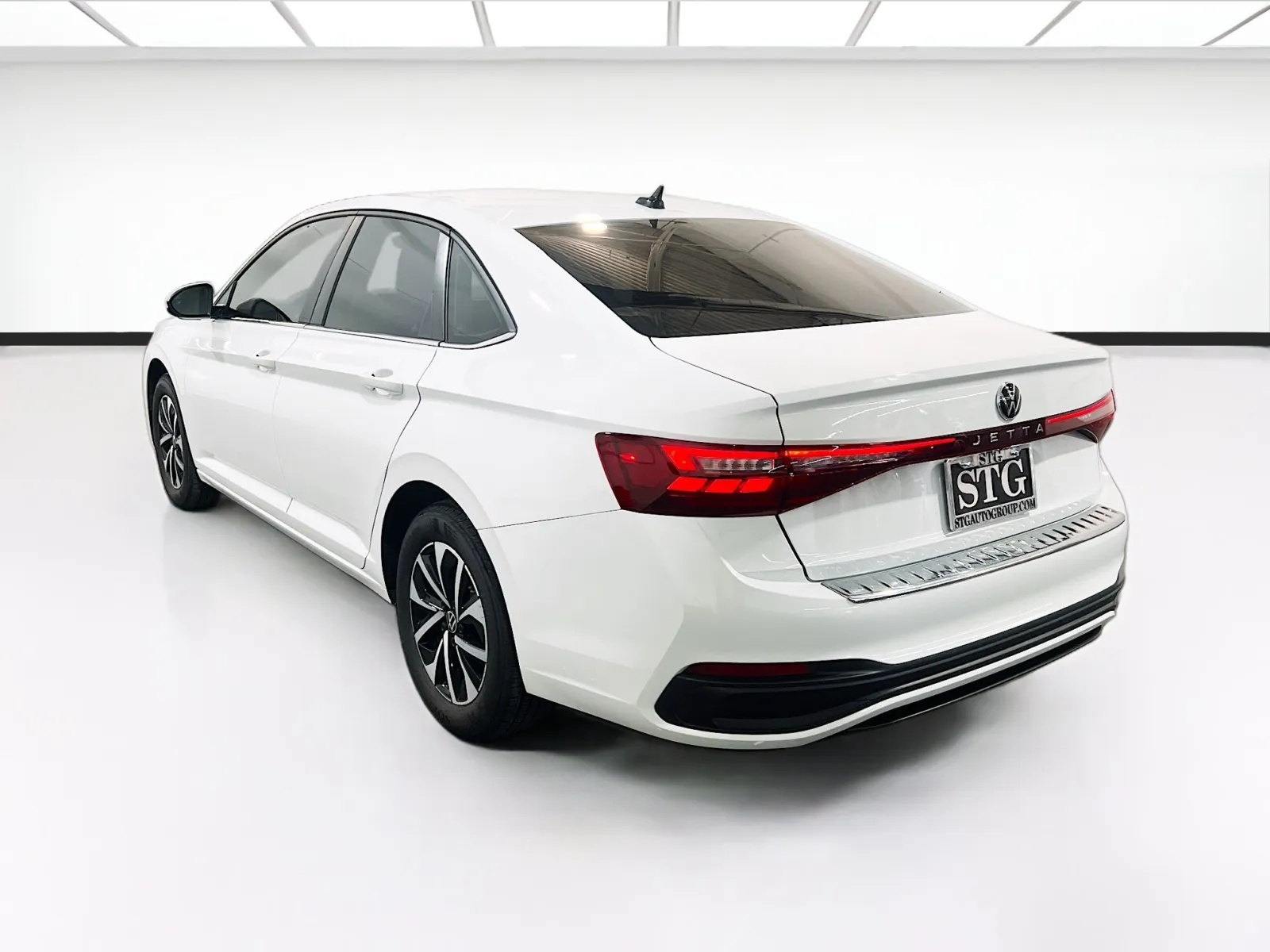 2025 Volkswagen Jetta S - Photo 6