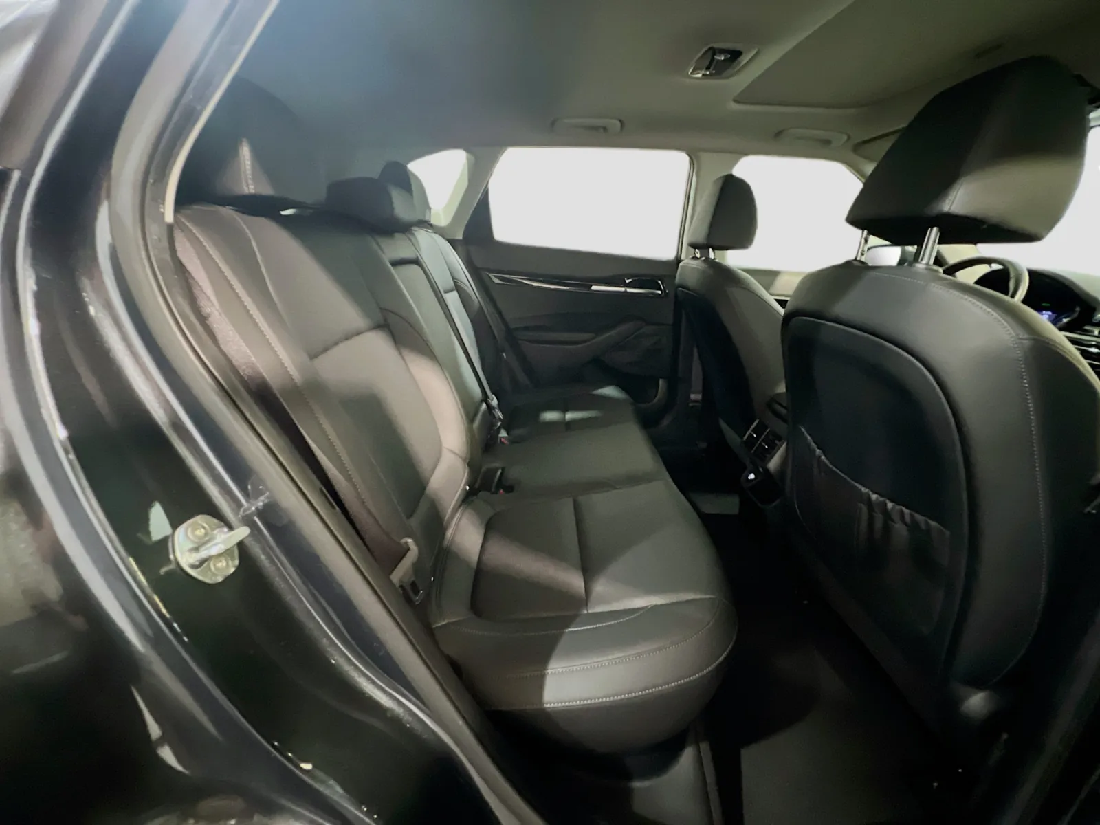 2021 Kia Seltos EX - Photo 20