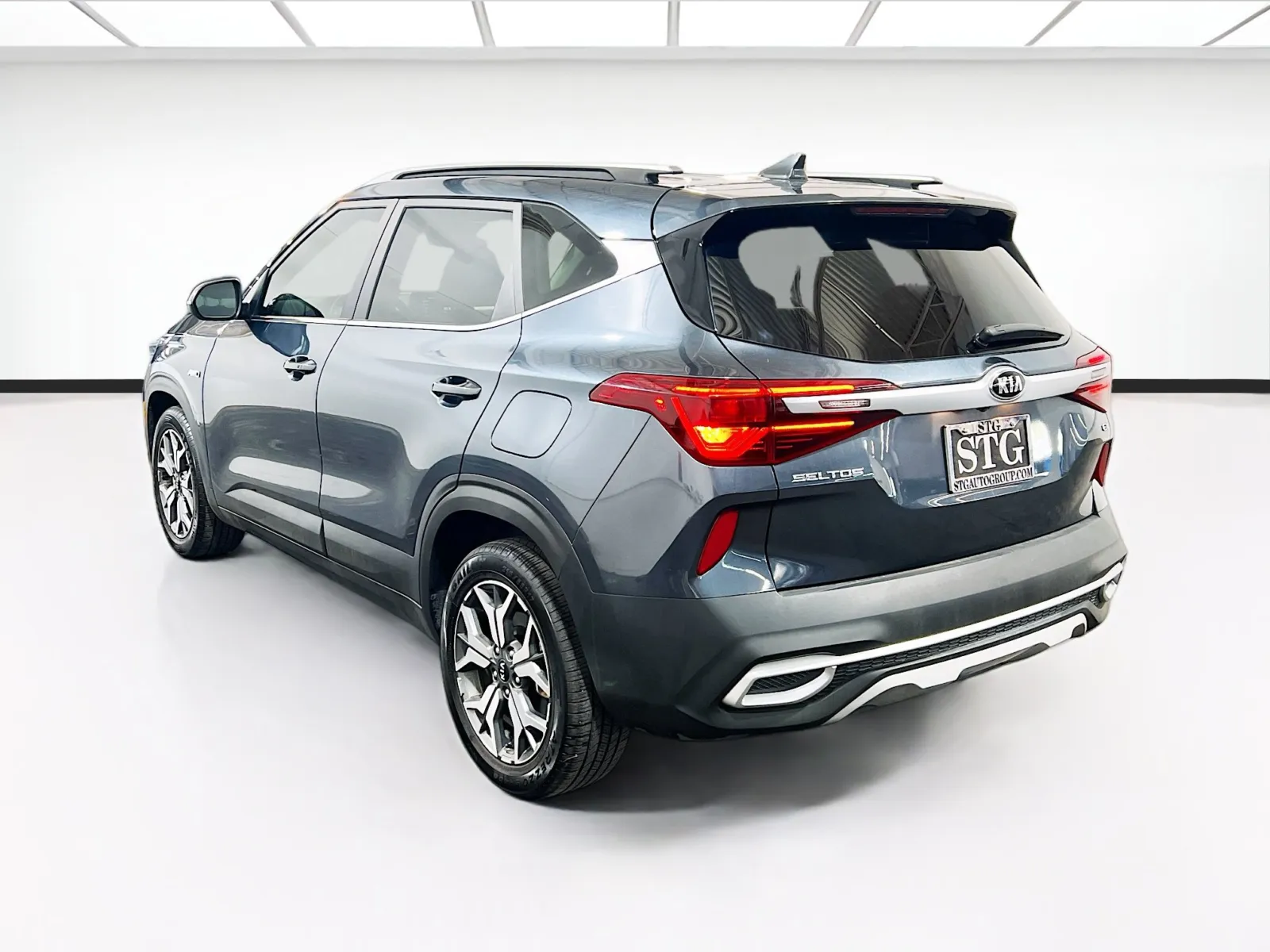 2021 Kia Seltos EX - Photo 6