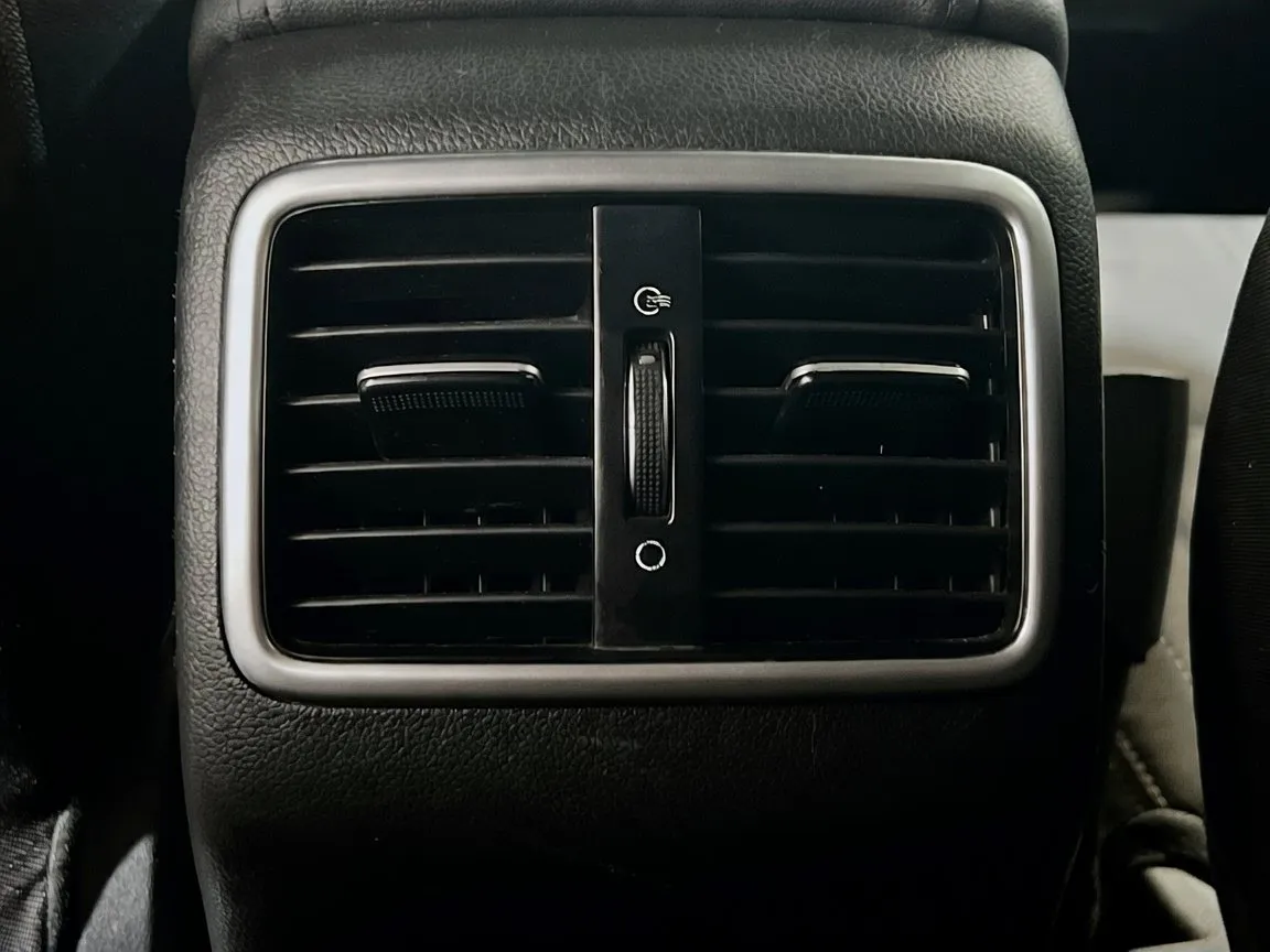 2020 Kia Sportage LX - Photo 17