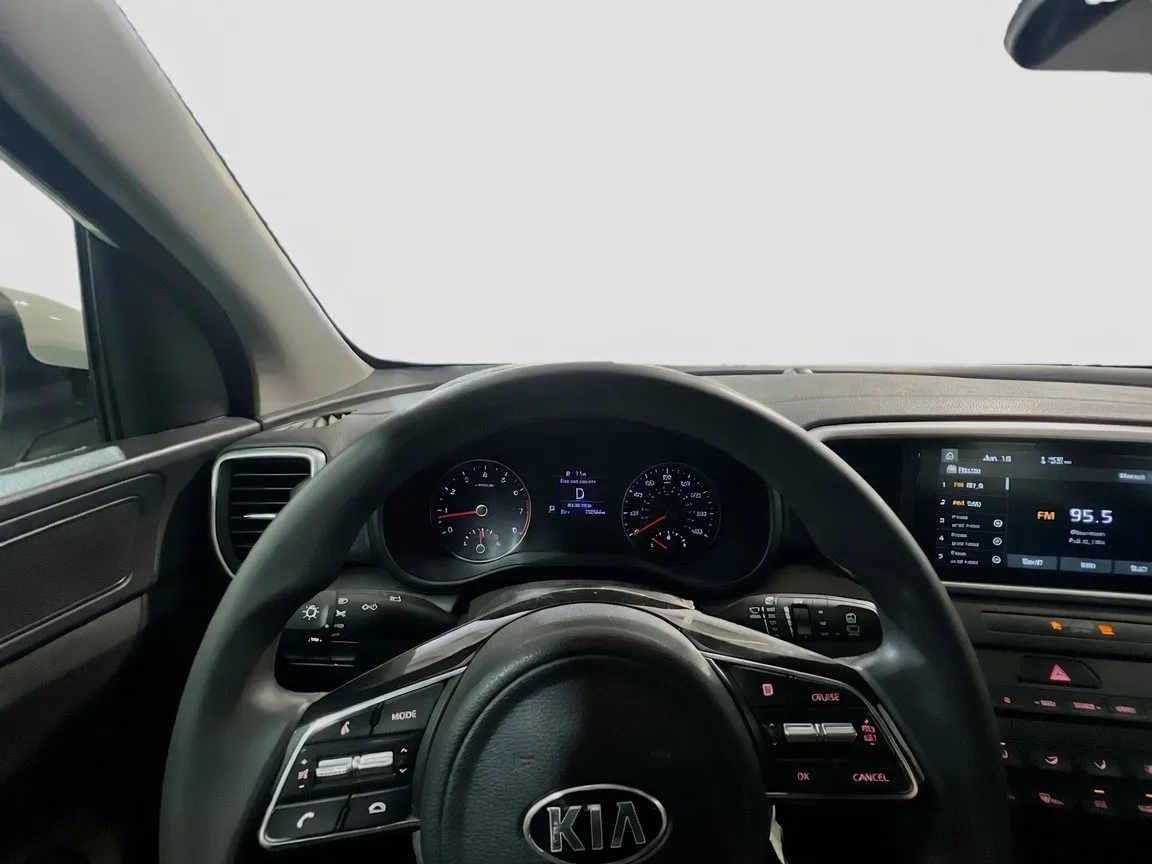 2020 Kia Sportage LX - Photo 7