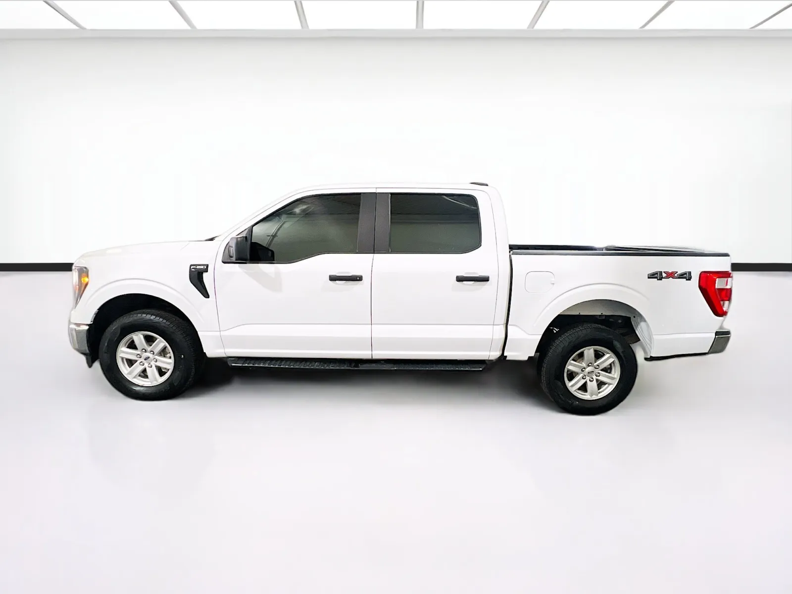 2023 Ford F-150 XL - Photo 21