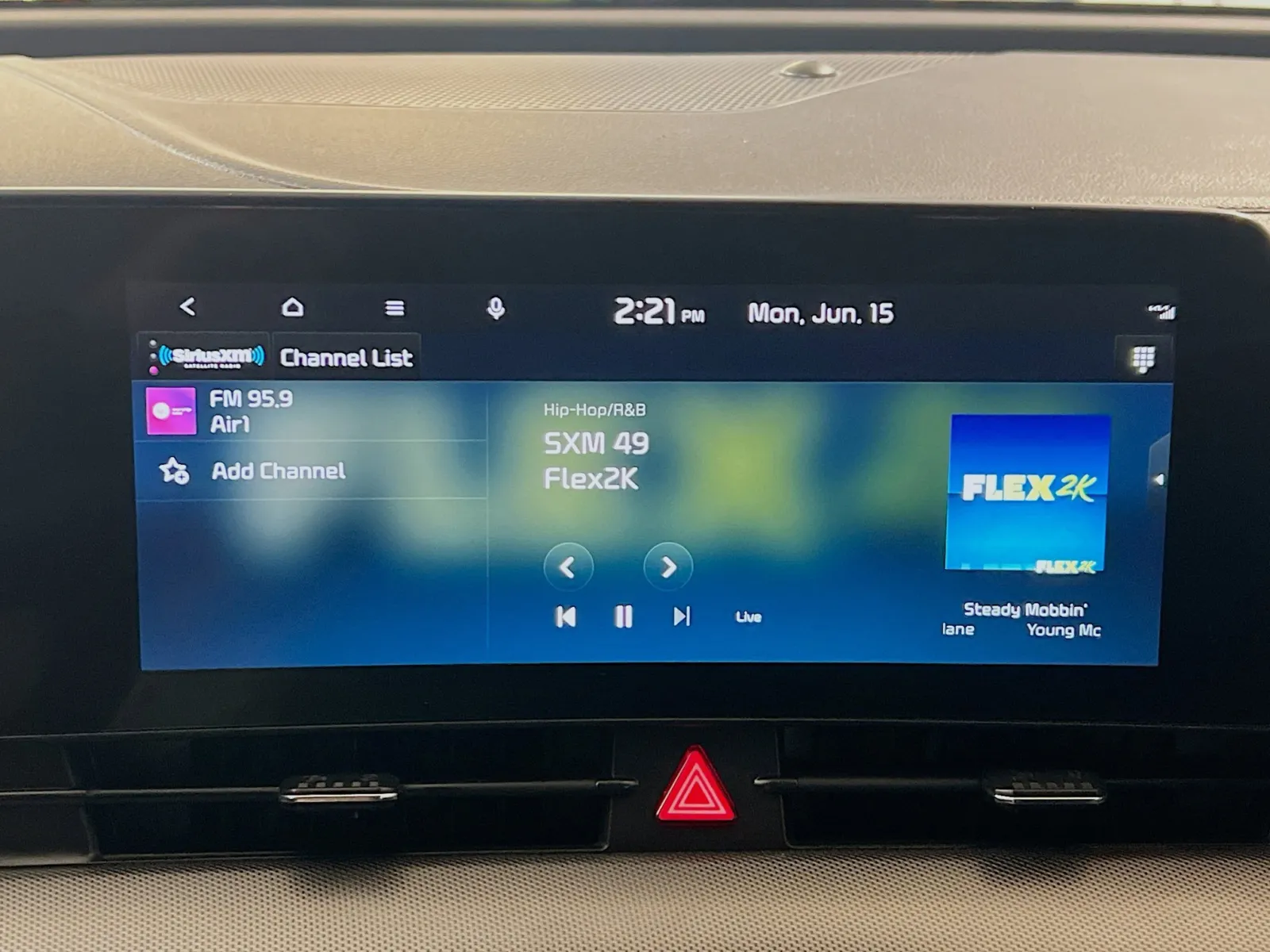 2023 Kia Sportage SX - Photo 10