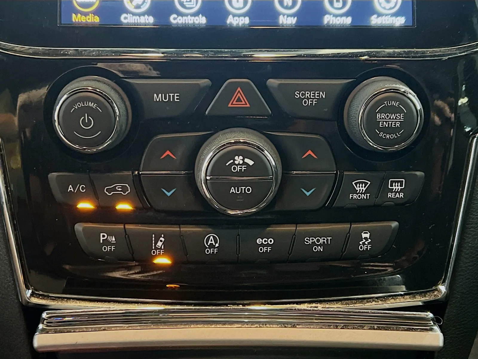 2022 Jeep Grand Cherokee WK Laredo X - Photo 12