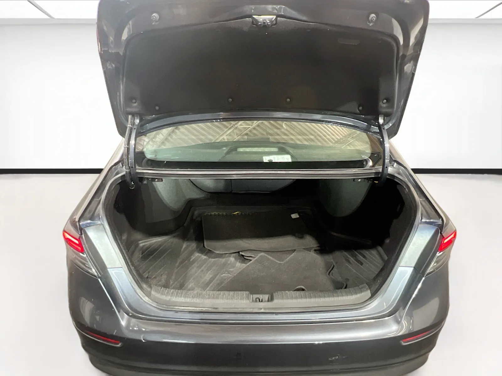 2024 Honda Accord EX - Photo 18