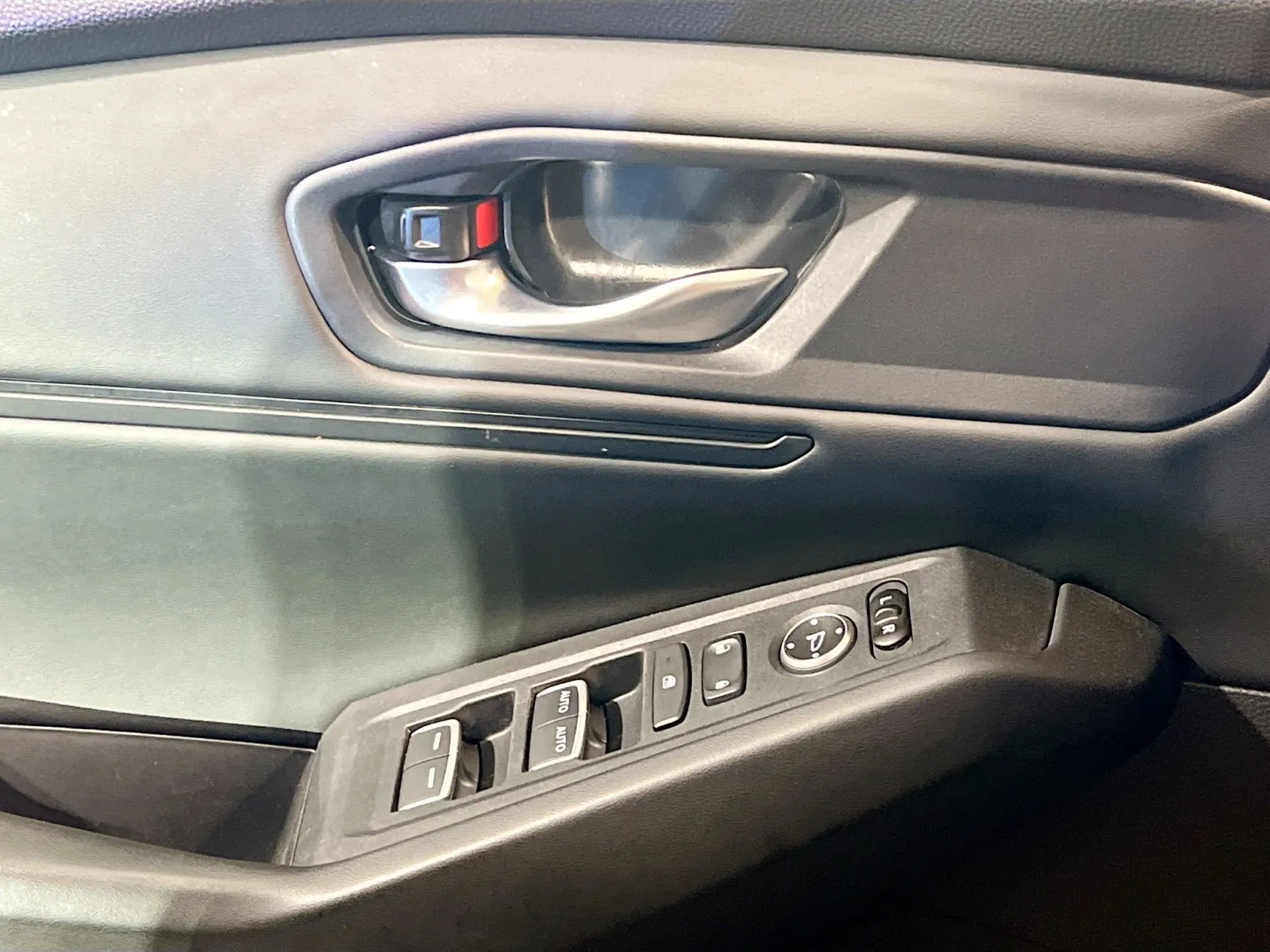 2024 Honda Accord EX - Photo 13