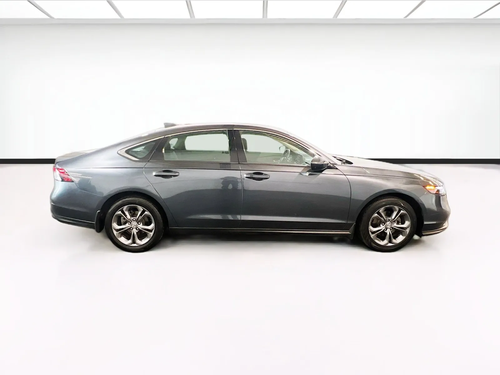 2024 Honda Accord EX - Photo 23