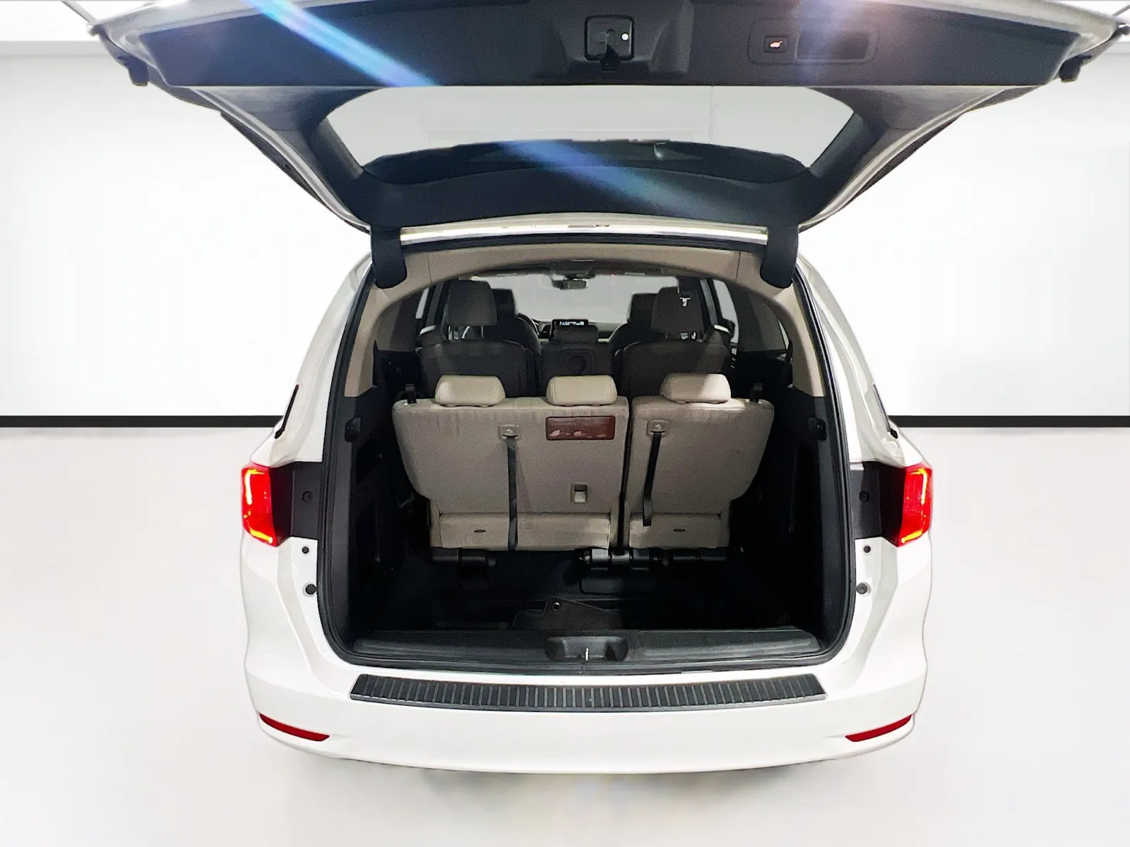 2019 Honda Odyssey EX-L - Photo 19