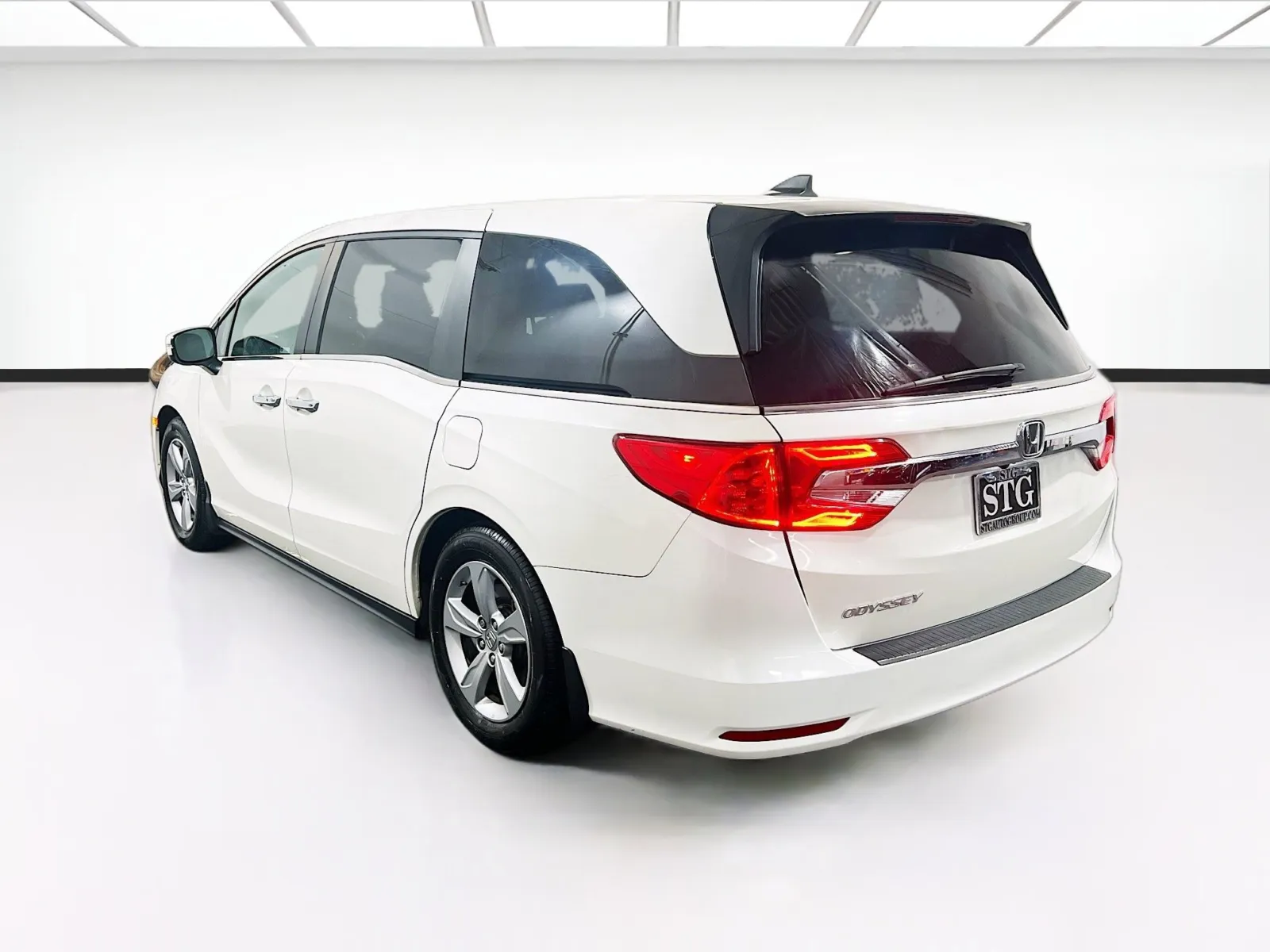 2019 Honda Odyssey EX-L - Photo 6