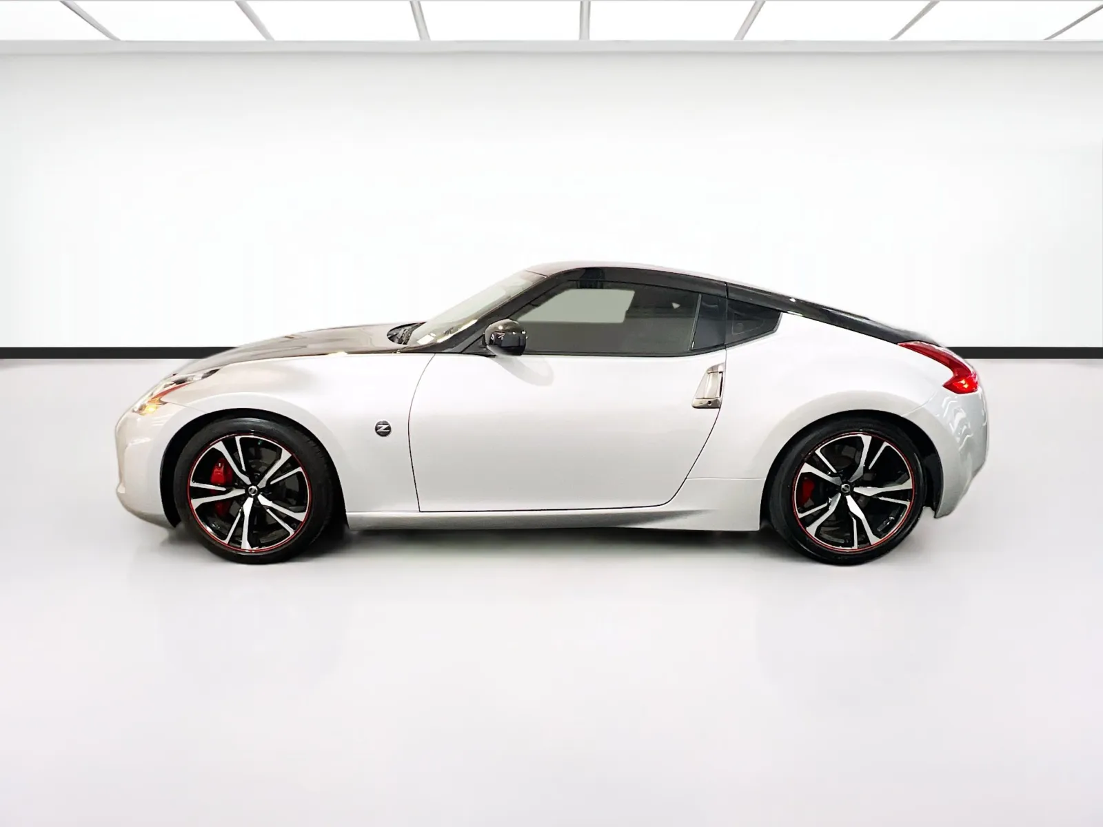 2020 Nissan 370Z Coupe Sport - Photo 22
