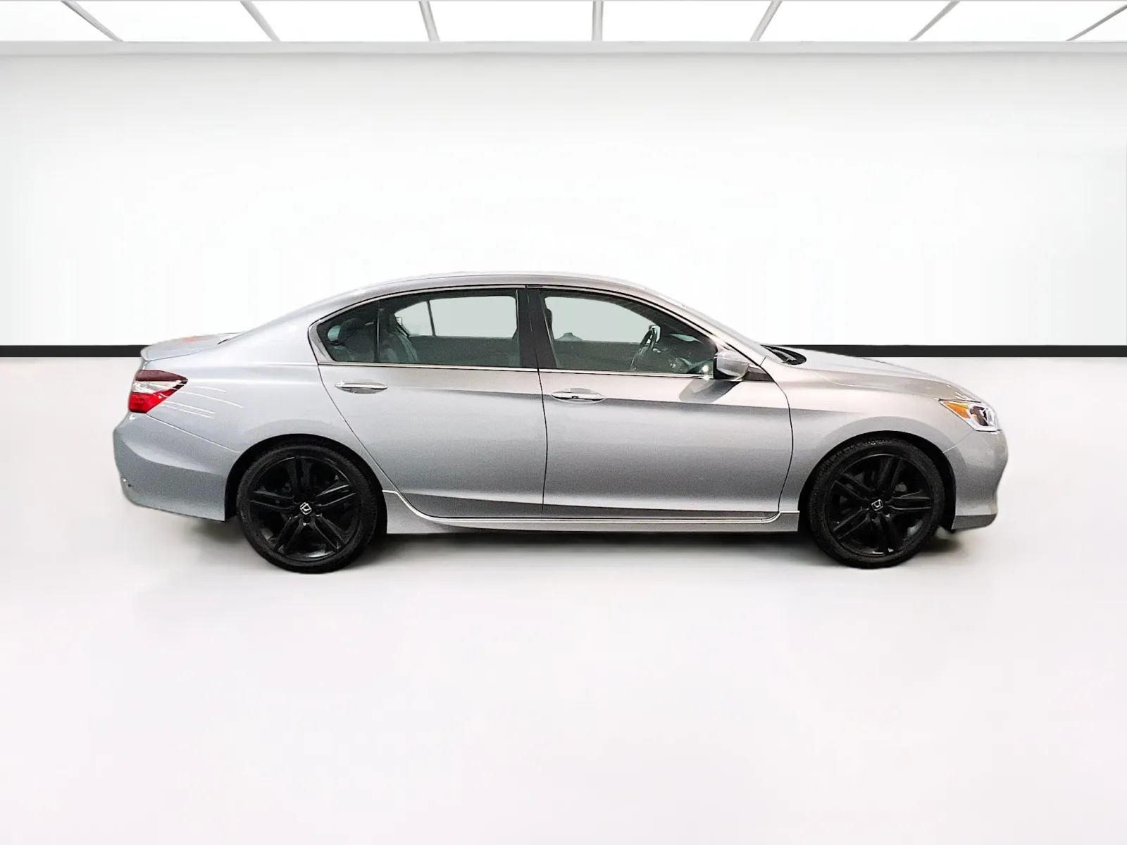 2016 Honda Accord Sport - Photo 22