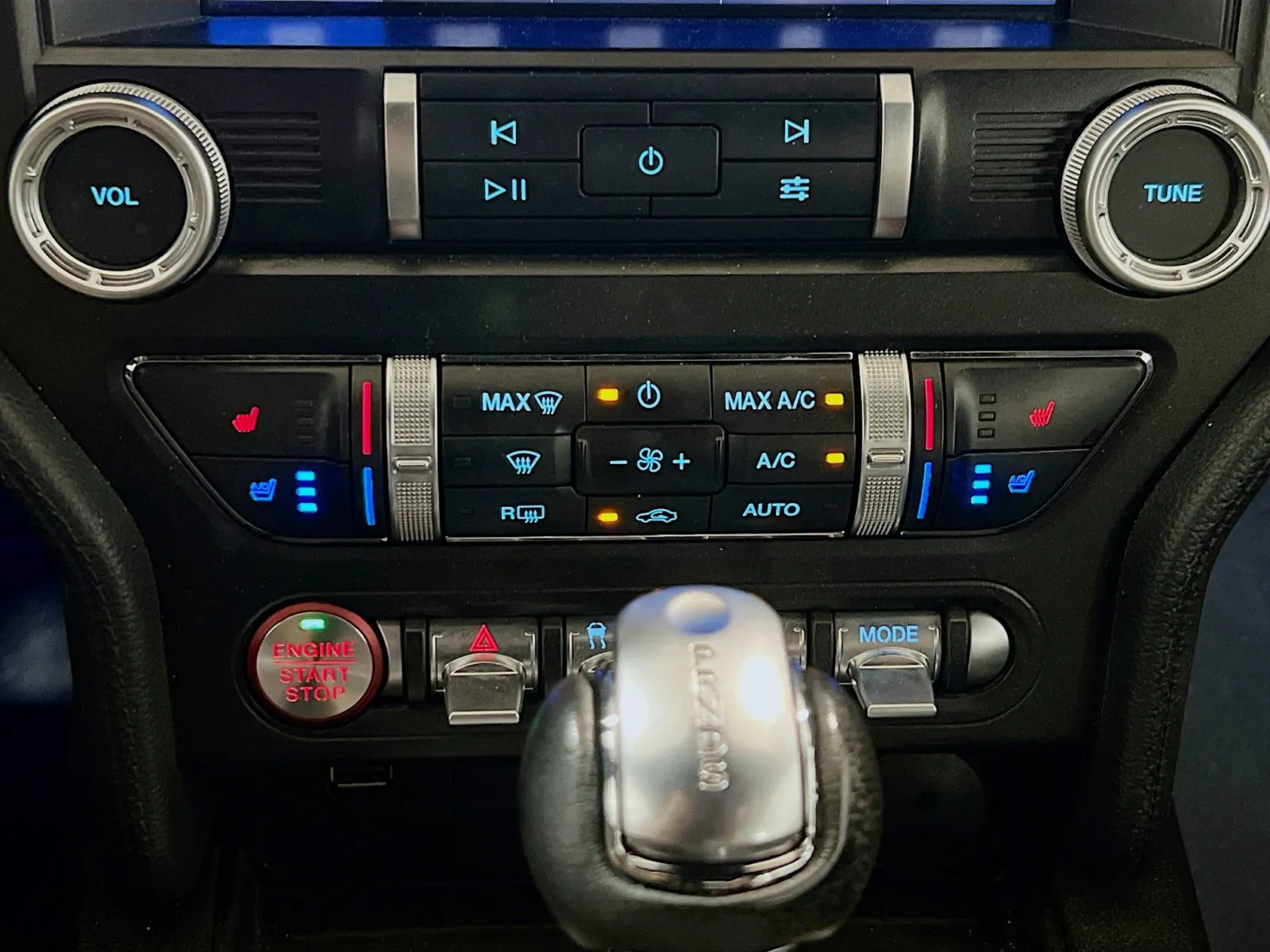 2022 Ford Mustang EcoBoost Premium - Photo 11