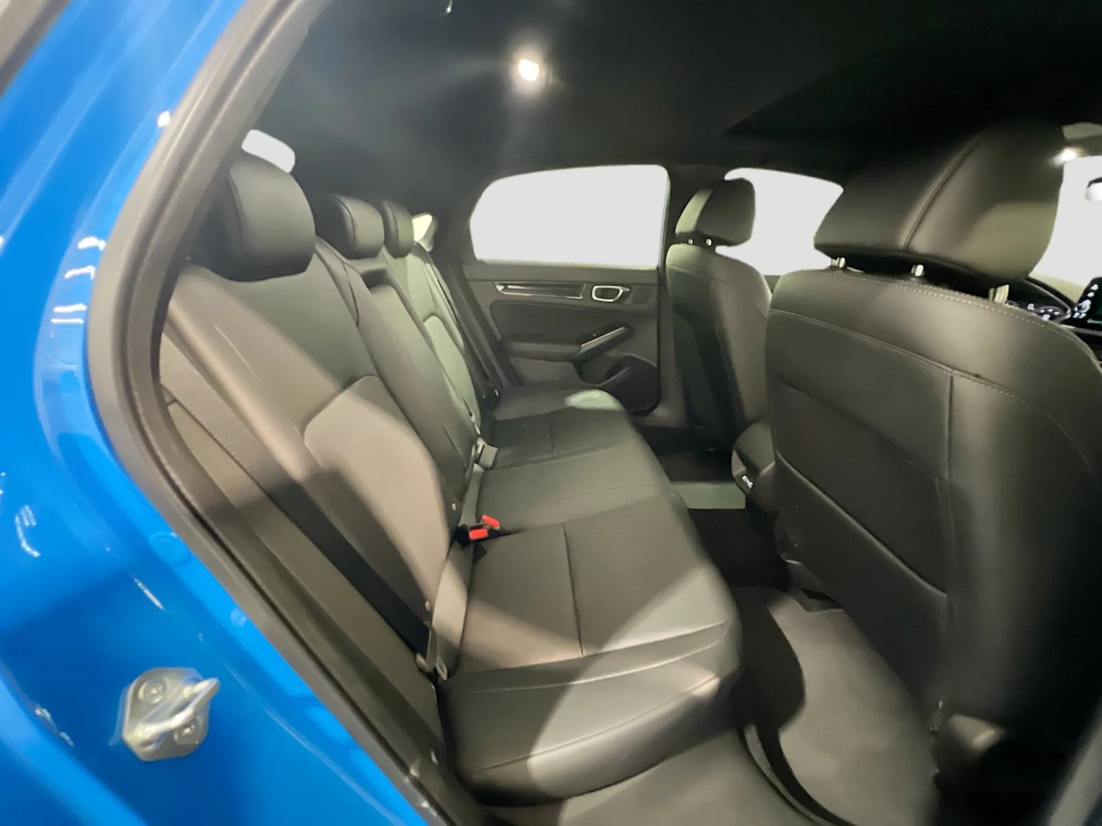 2022 Honda Civic Hatchback Sport Touring - Photo 21