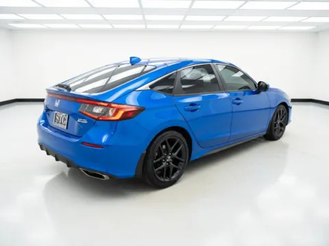 More photos of 2022 Honda Civic Hatchback Sport Touring at STG Auto Group of Chandler, AZ