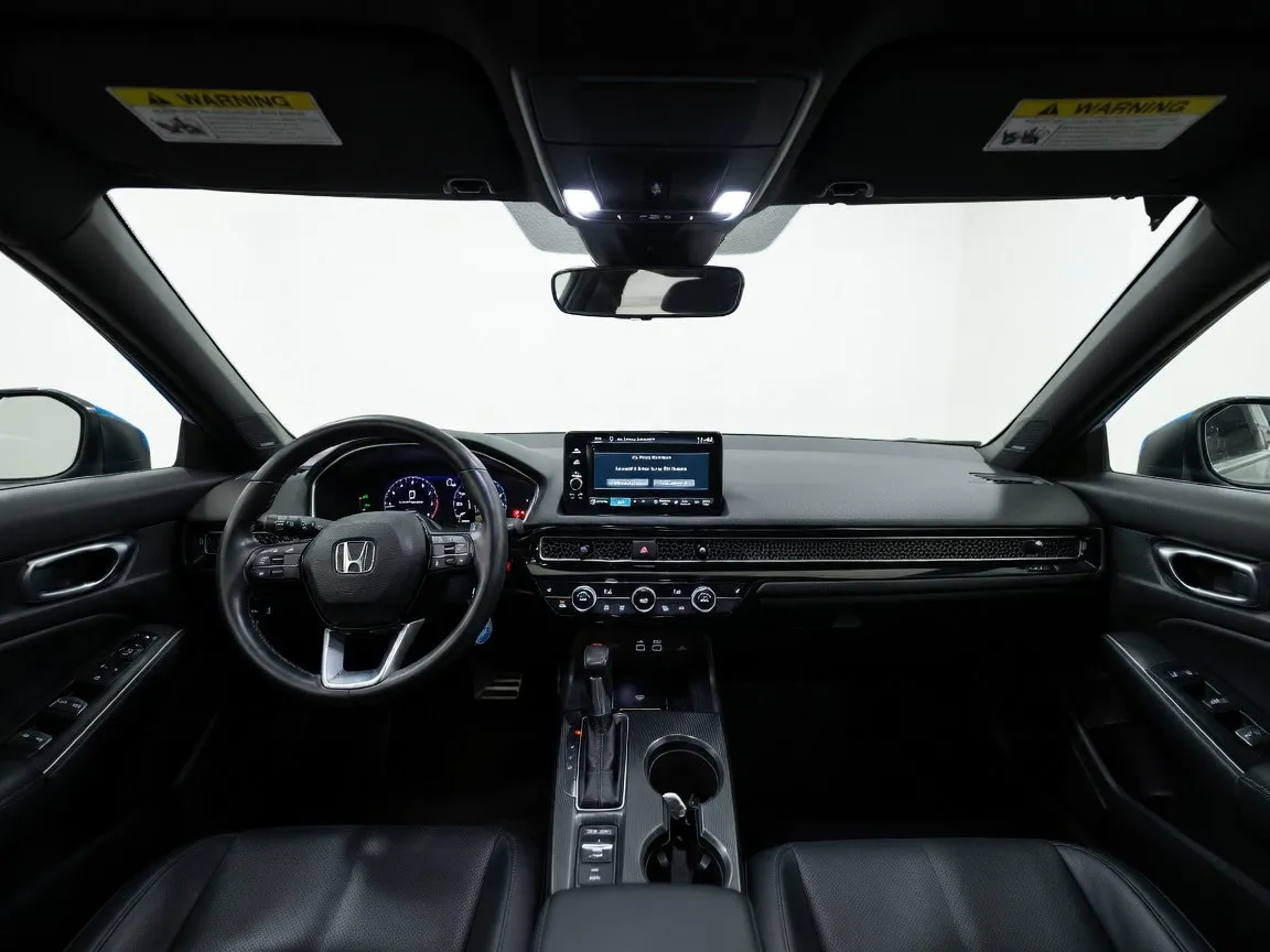 2022 Honda Civic Hatchback Sport Touring - Photo 18