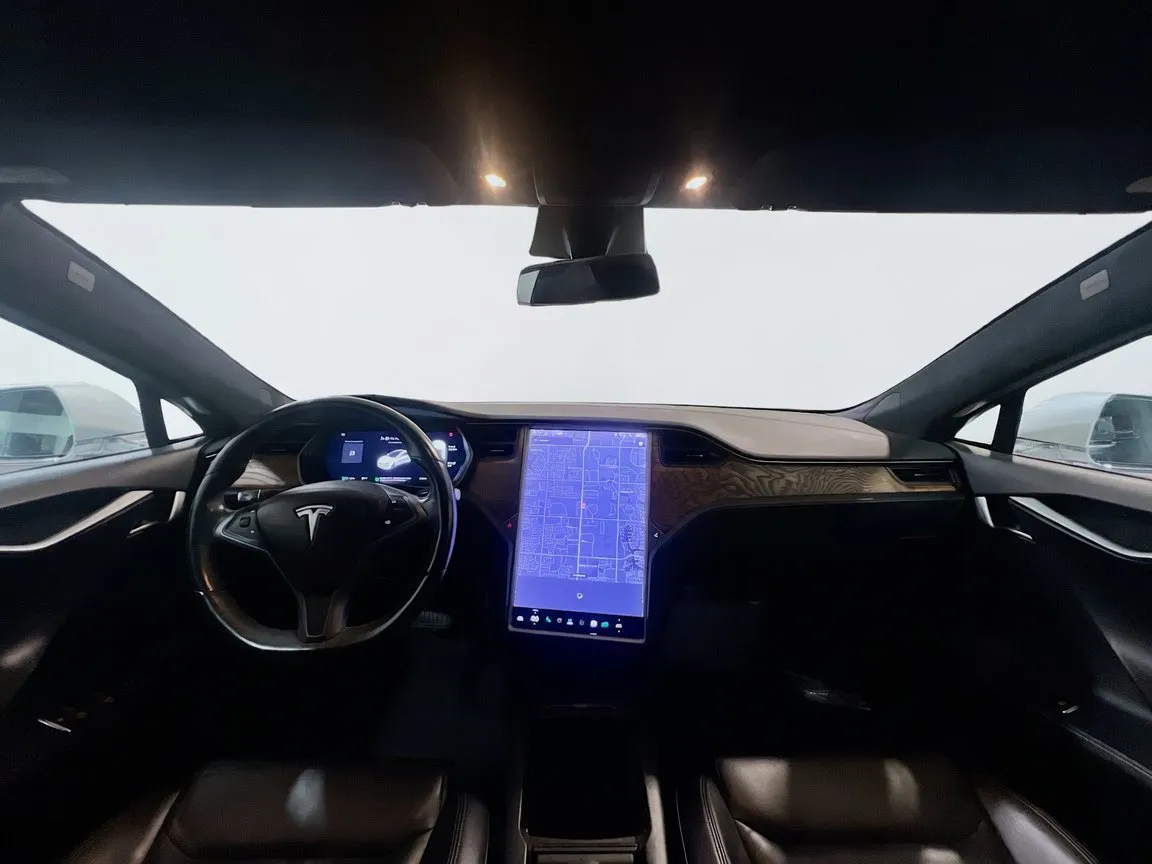 2021 Tesla Model S Long Range Plus - Photo 16