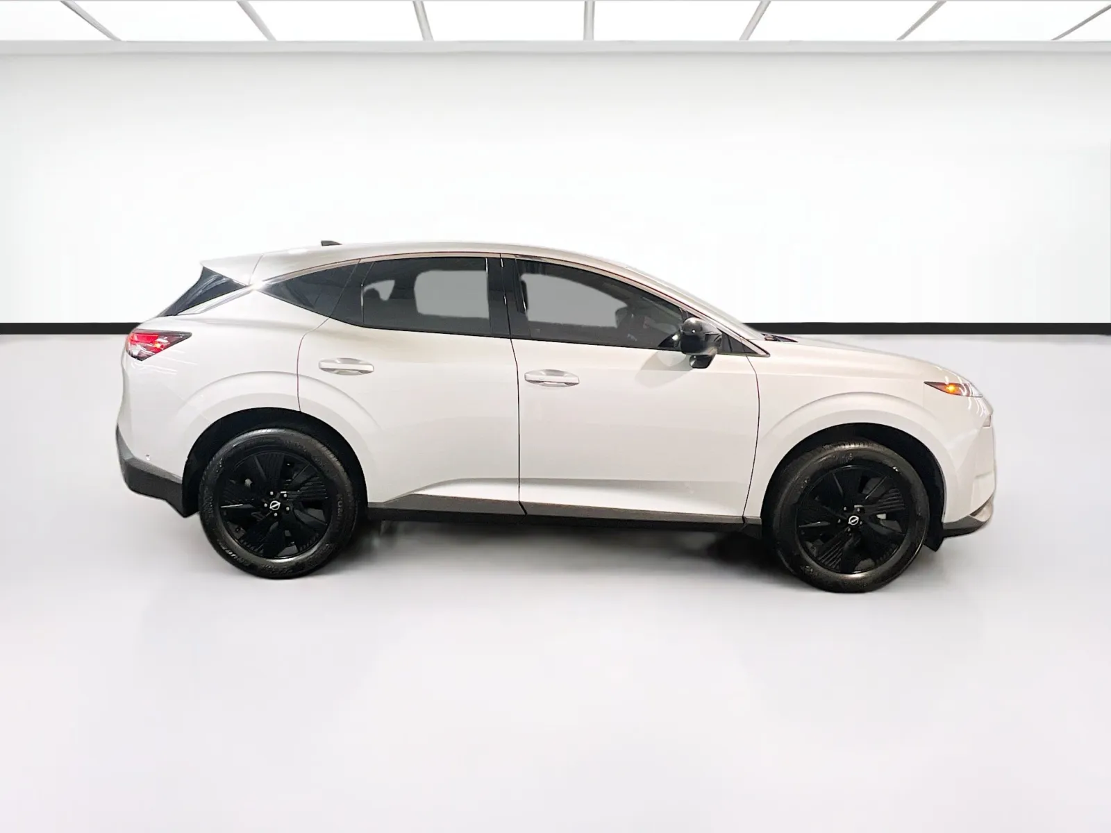 2025 Nissan Murano SV - Photo 23