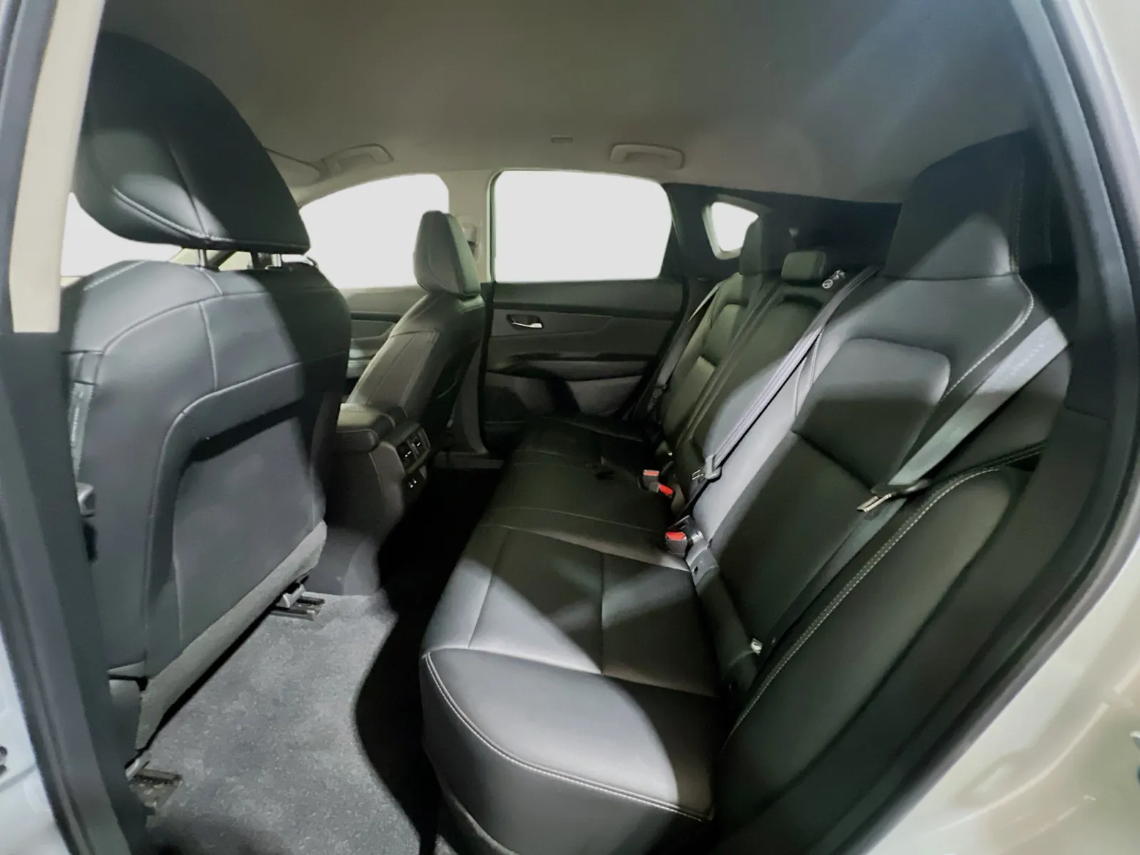 2025 Nissan Murano SV - Photo 16