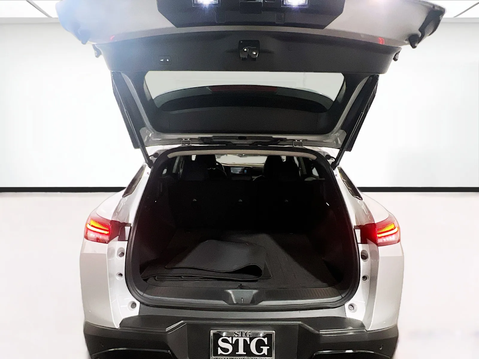 2025 Nissan Murano SV - Photo 18