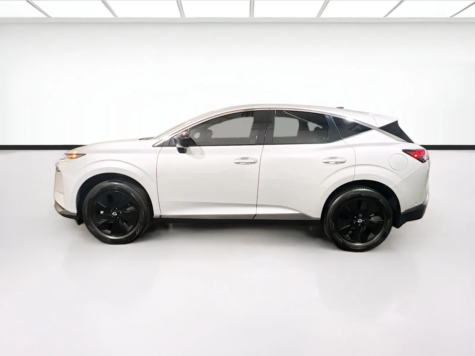 2025 Nissan Murano SV - Photo 22