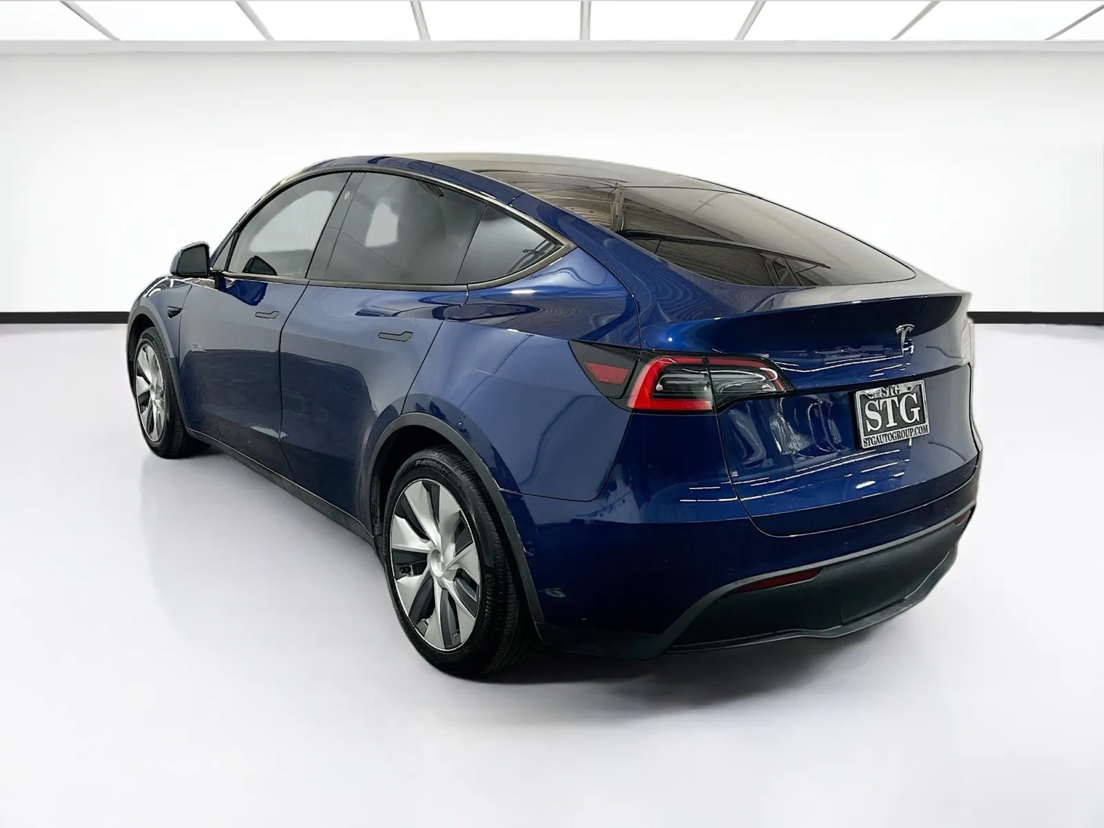 2021 Tesla Model Y Standard Range - Photo 6