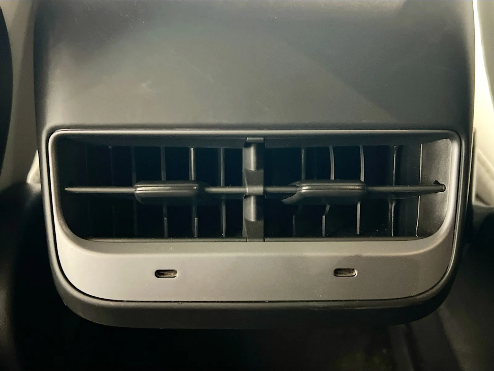 2021 Tesla Model Y Standard Range - Photo 18