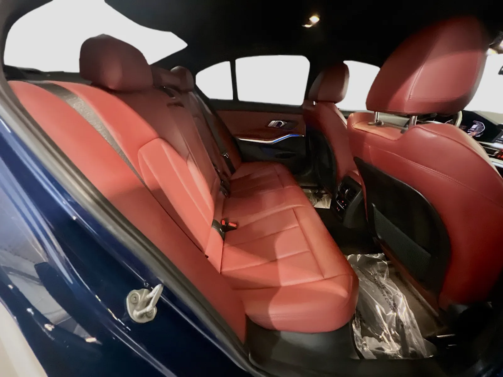 2022 BMW 3 Series 330i - Photo 21