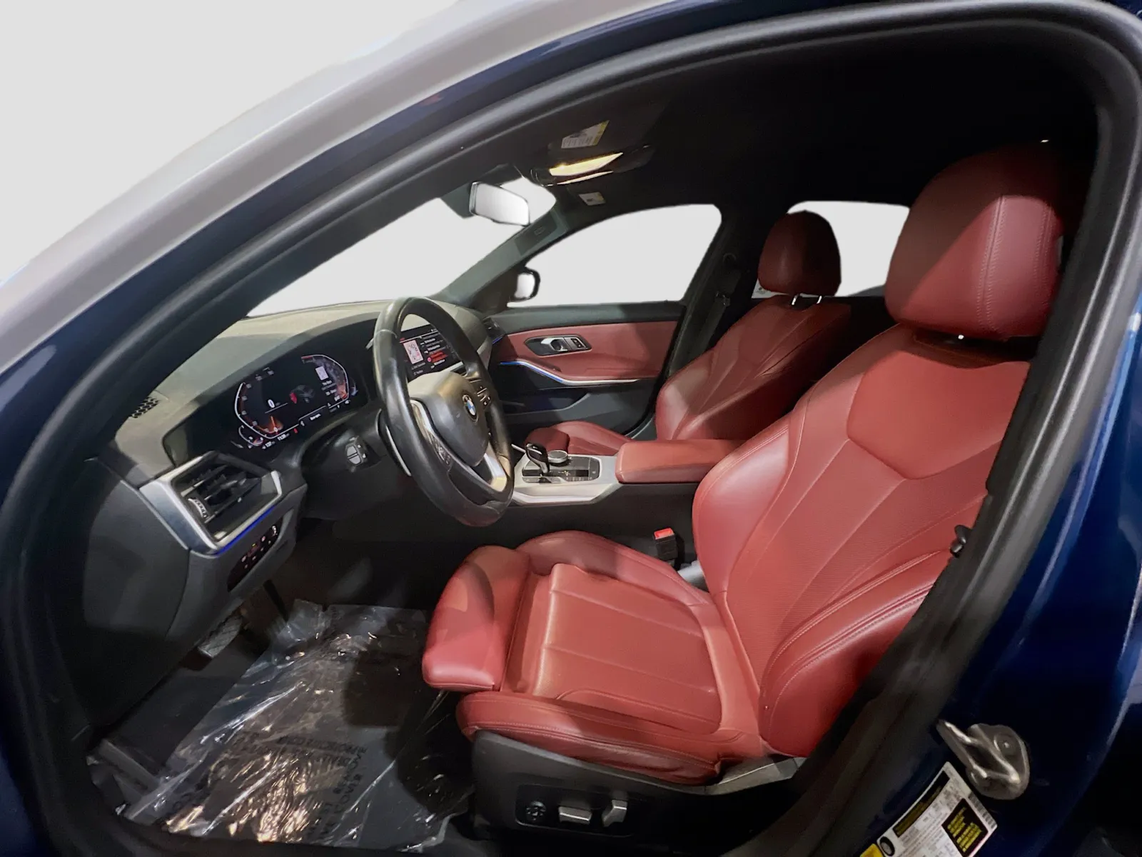 2022 BMW 3 Series 330i - Photo 15