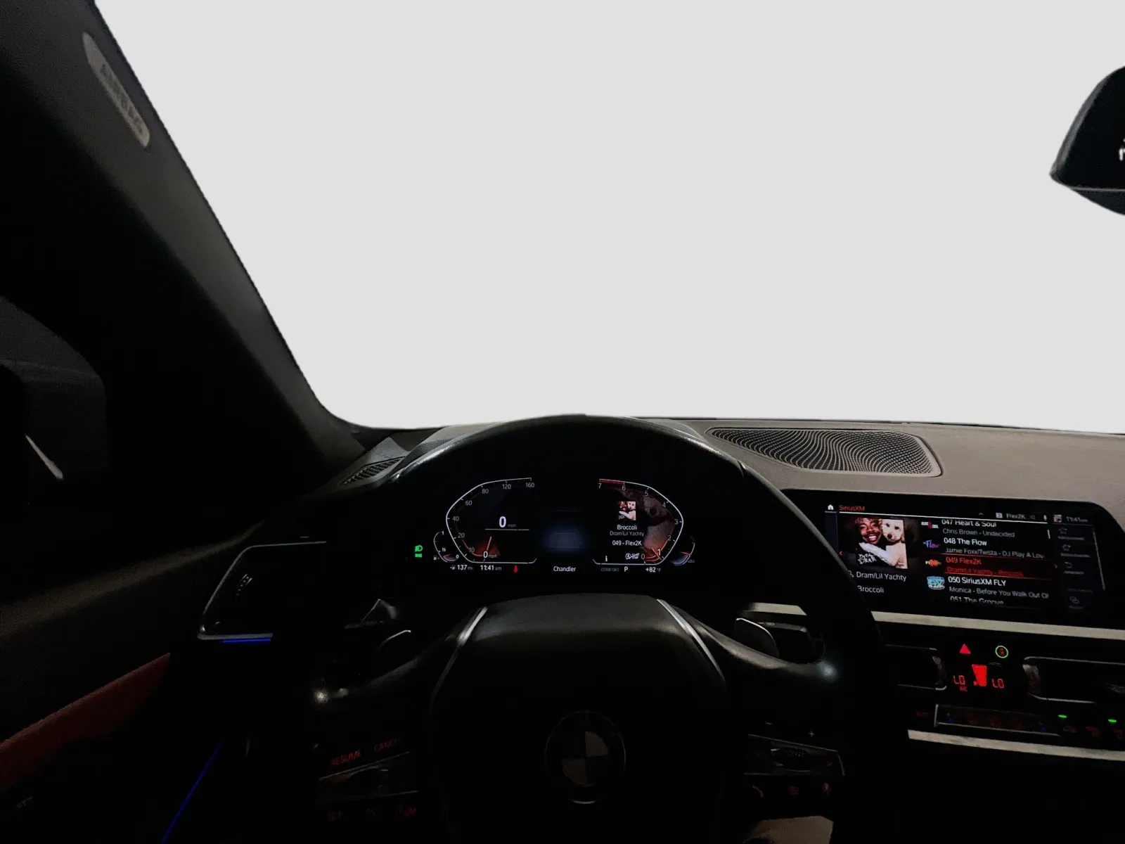 2022 BMW 3 Series 330i - Photo 6