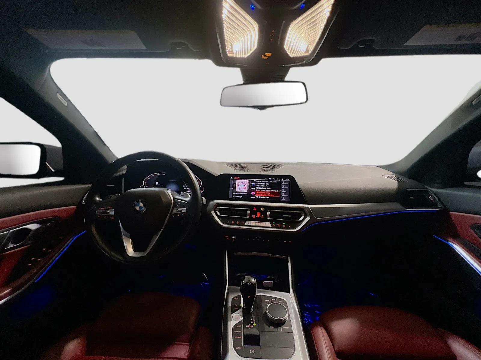 2022 BMW 3 Series 330i - Photo 16