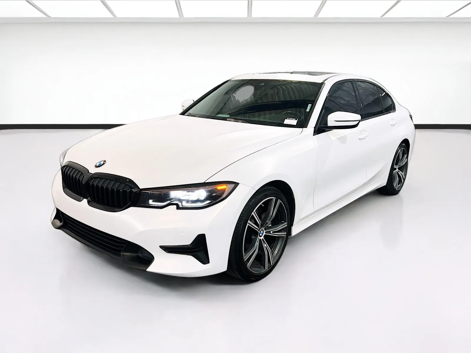 Blue 2022 BMW 3 Series 330i for sale in Chandler, AZ