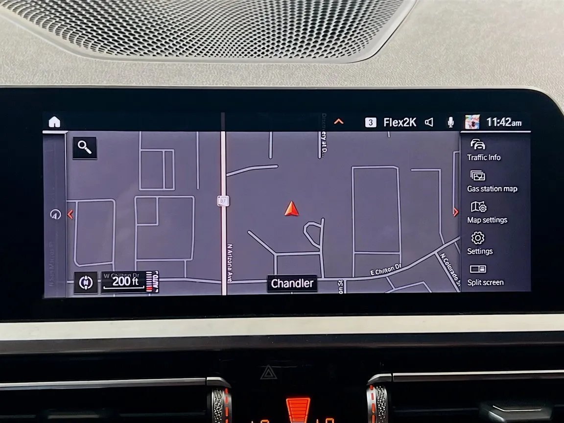 2022 BMW 3 Series 330i - Photo 8