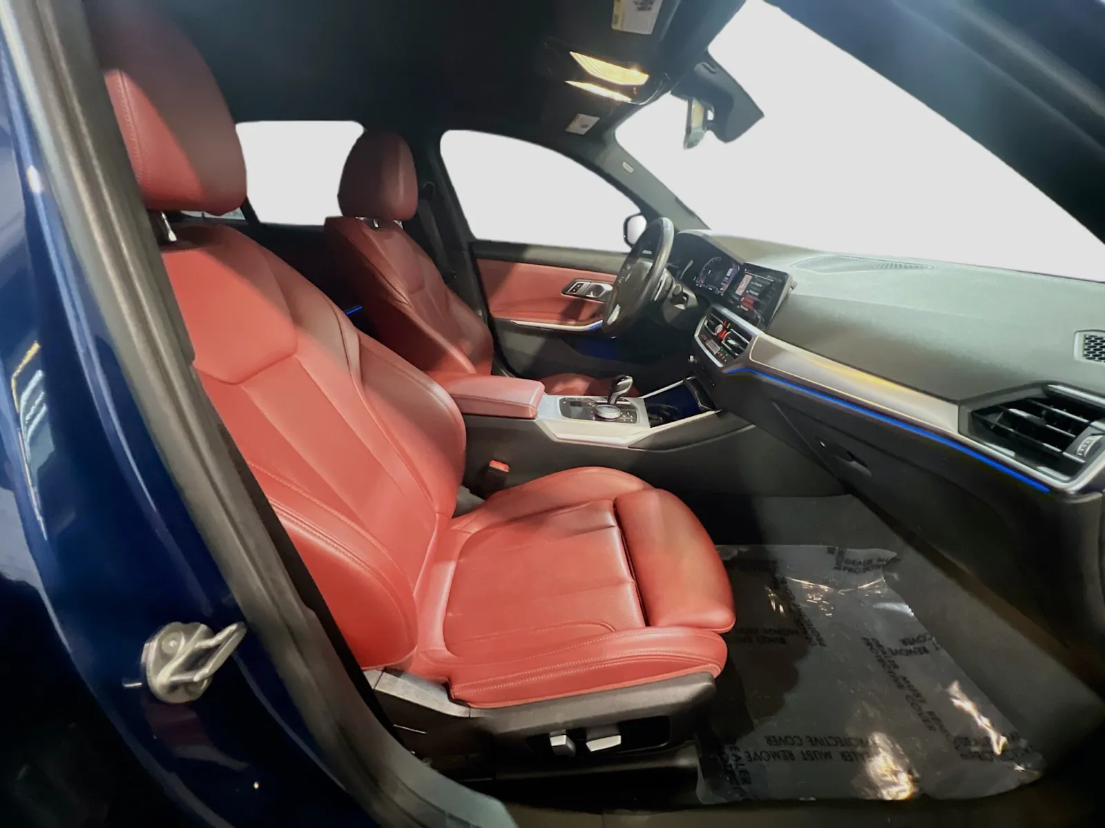 2022 BMW 3 Series 330i - Photo 21