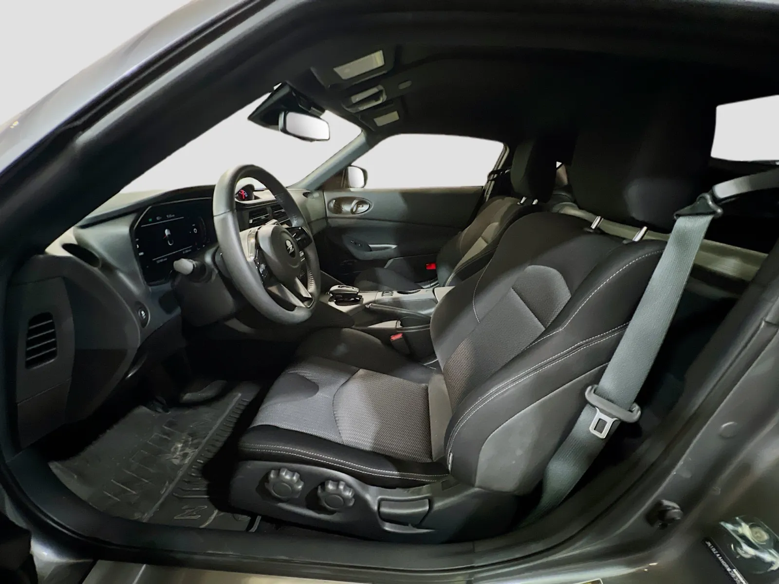2024 Nissan Z Sport - Photo 14