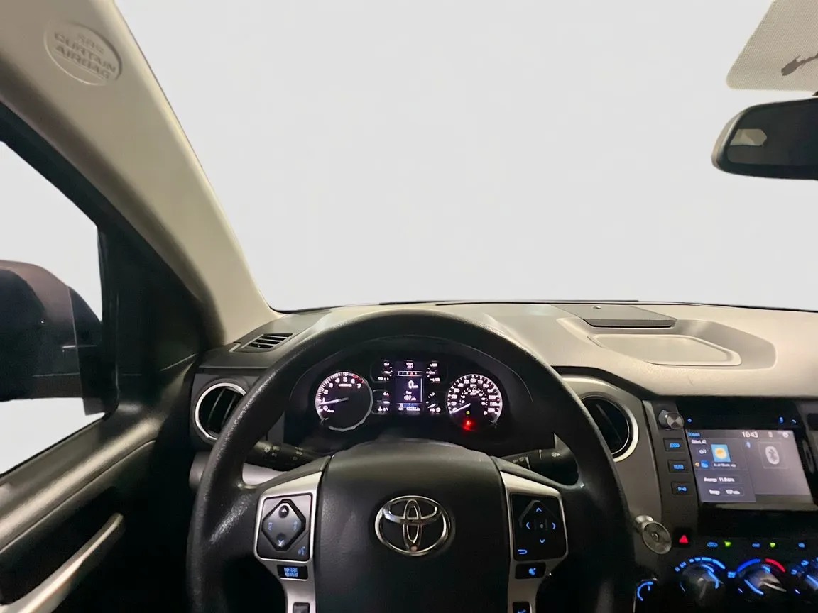 2018 Toyota Tundra SR5 - Photo 7