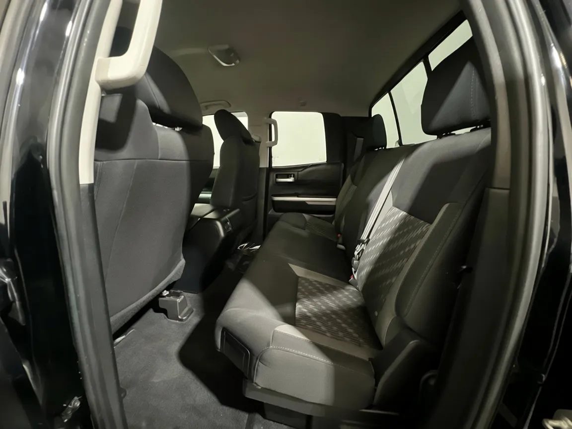 2018 Toyota Tundra SR5 - Photo 16