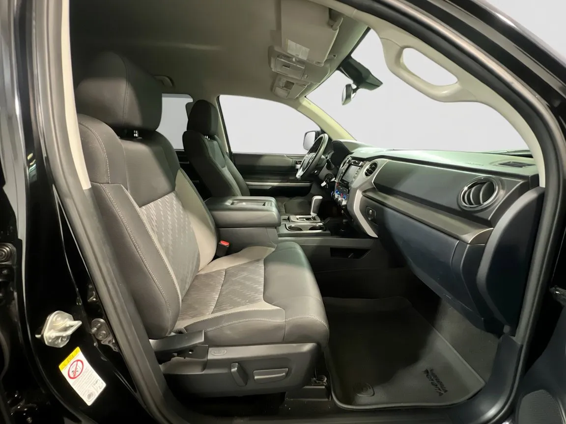 2018 Toyota Tundra SR5 - Photo 18