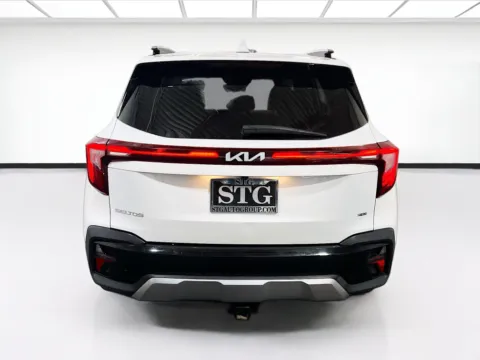 More photos of 2024 Kia Seltos S at STG Auto Group of Chandler, AZ