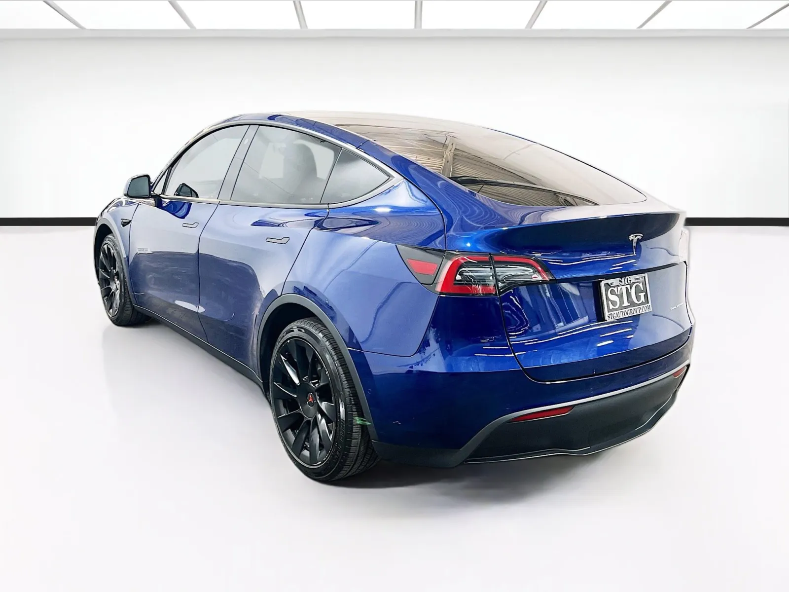 2022 Tesla Model Y Long Range - Photo 6