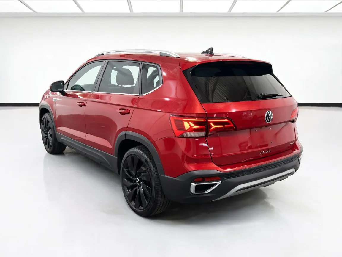 2023 Volkswagen Taos SEL - Photo 6